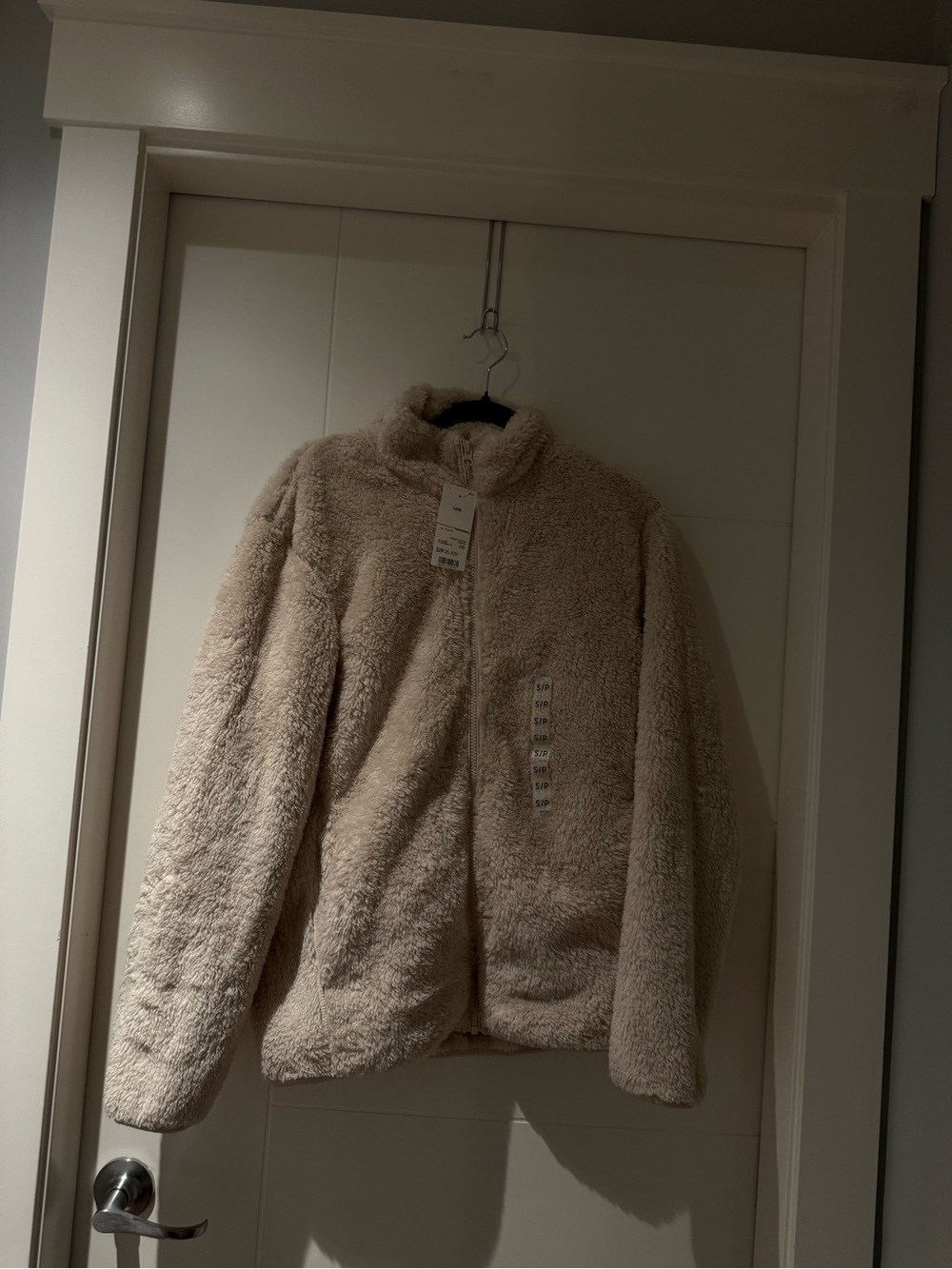 Uniqlo Cream Plush Teddy Zip-Up Jacket - Women's